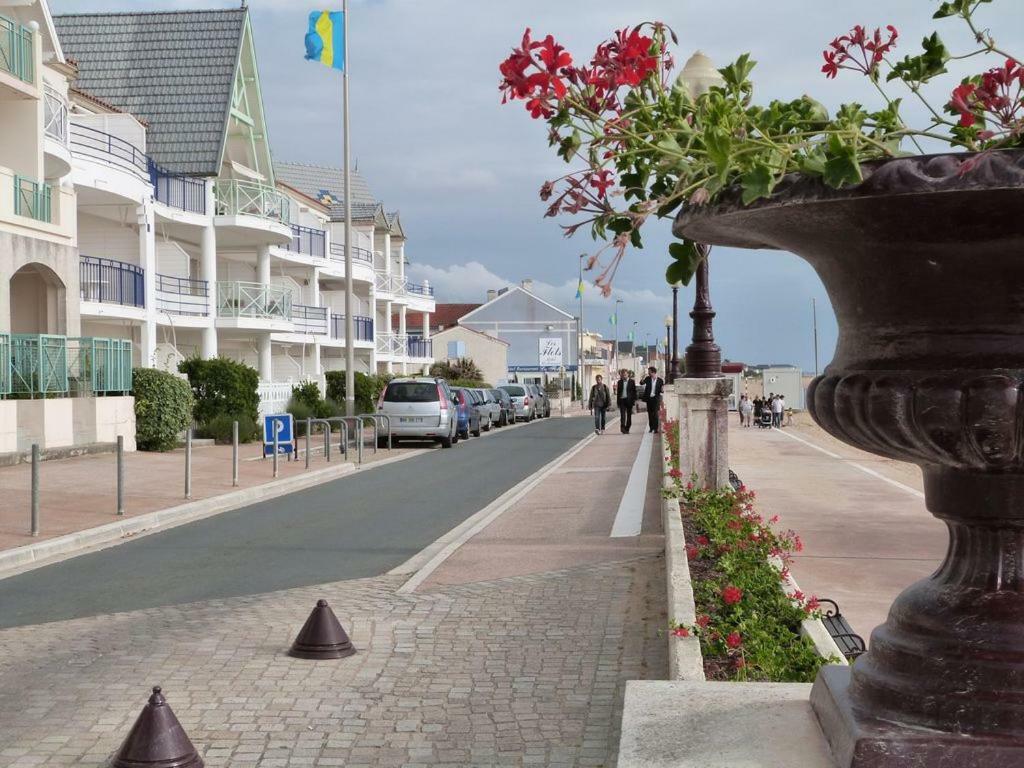 Holiday home Le 64 Chatelaillon-Plage